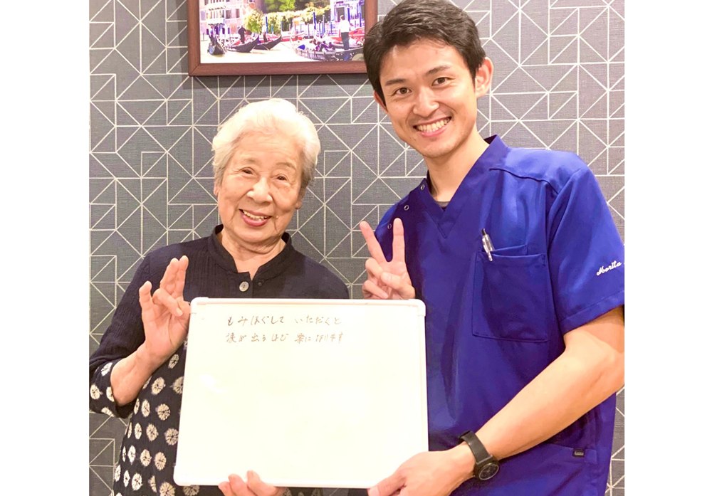 お客様とスタッフの記念写真